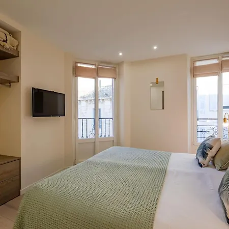 Scandinavian Urban 3 - 2br In Center - Close To The And Palais Apartment